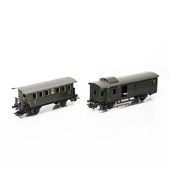 Märklin, locomotives, 7 pcs, railbus, 2 parts, as well as cars, 7 pcs, Germany.