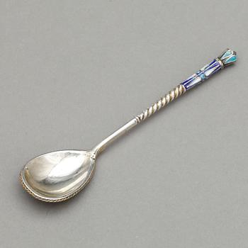SKED, silver och emalj. Ryssland, 1800-talets slut.