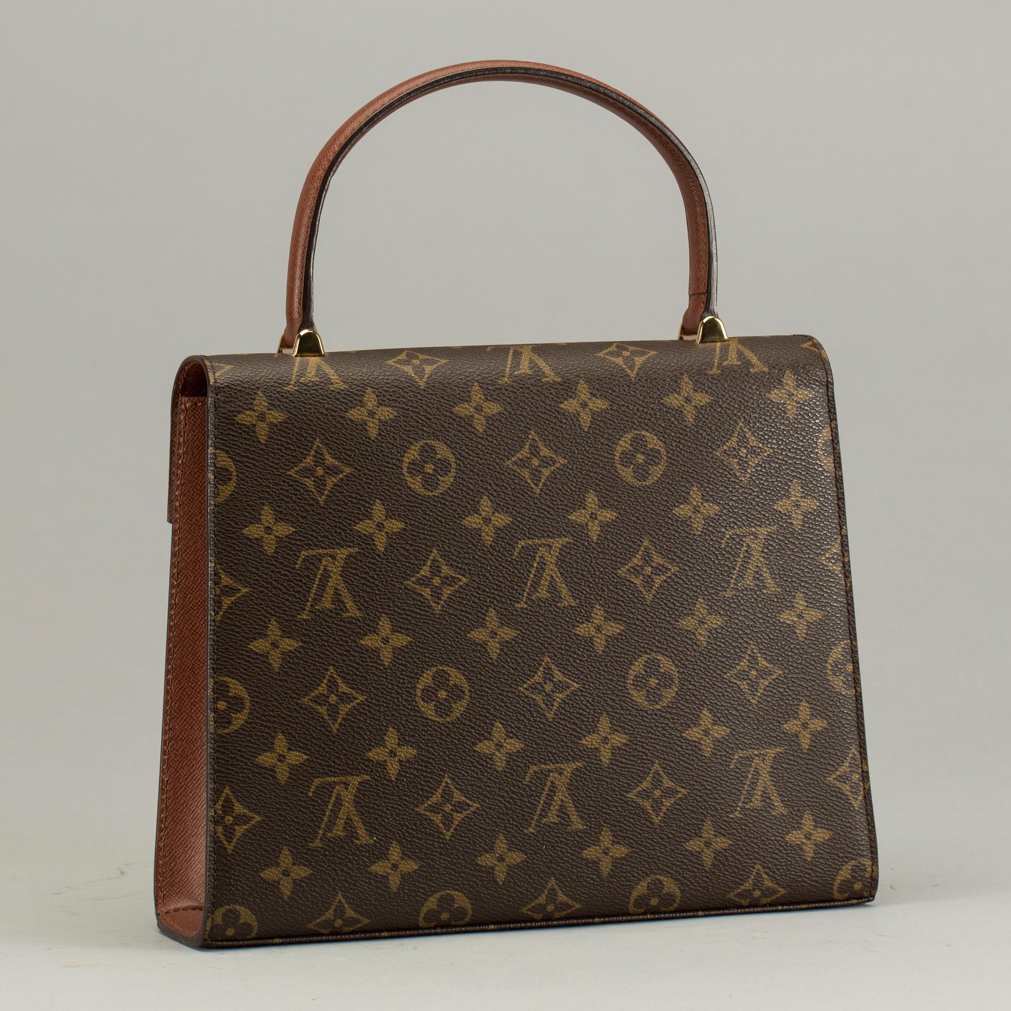 VÄSKA, Louis Vuitton.