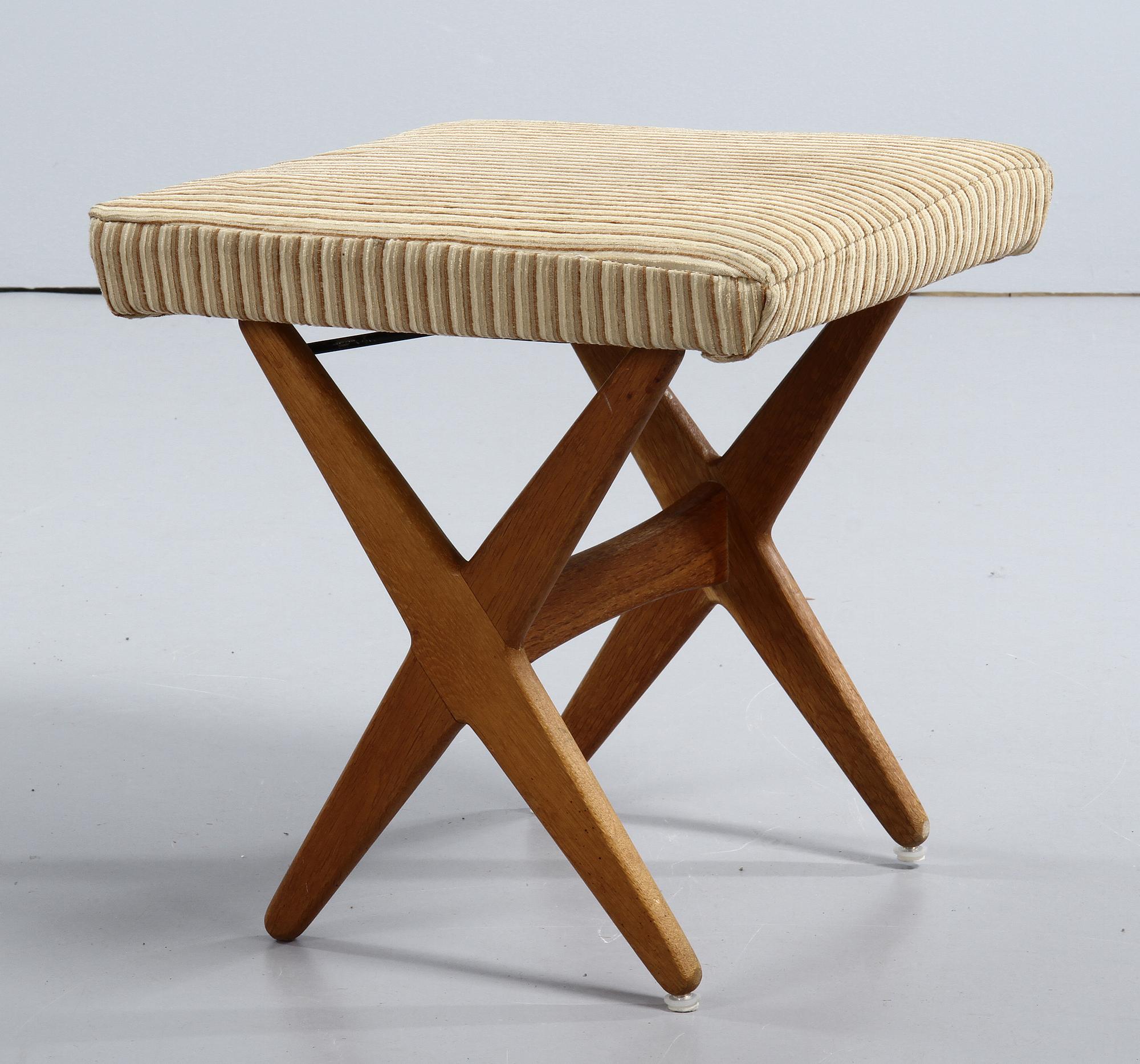 FOTPALL, "Duxiesta-Set", Alf Svensson, Dux, omkring 1960.