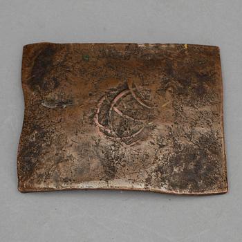 PLÅTMYNT, koppar, 1/2 daler silvermynt, Fredrik I av Sverige, 1744. Vikt ca 342g.