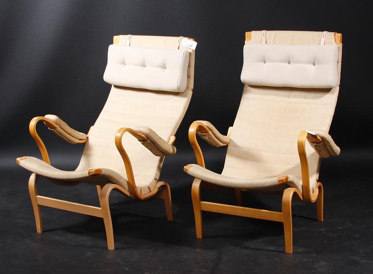 FÅTÖLJER, ett par, "Pernilla", Bruno Mathsson.