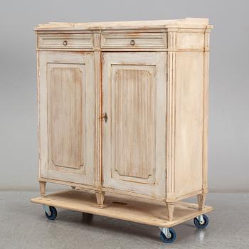 A late 18th century Gustavian cupboard.