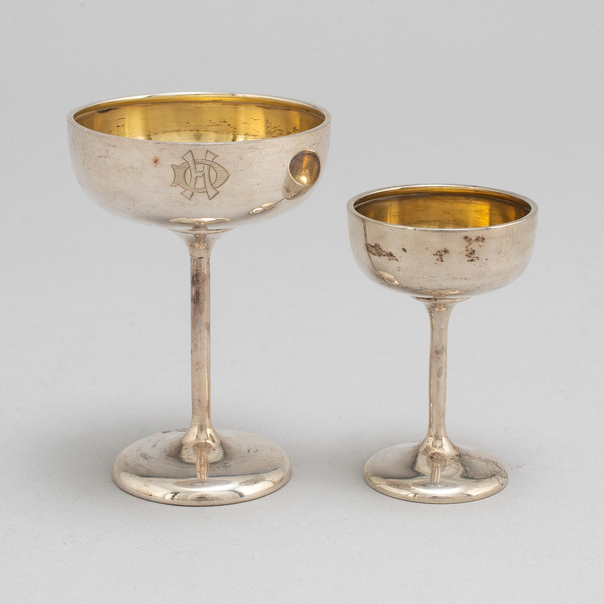 C G HALLBERG, cocktailglas & snapsglas, 12+10 st, silver, Stockholm, 1918-1919.
