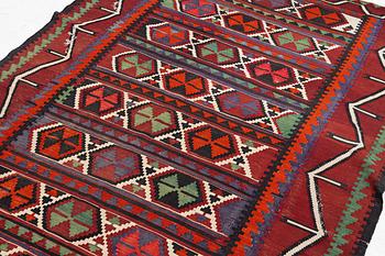 A Kelim carpet, c. 300 x 170 cm.