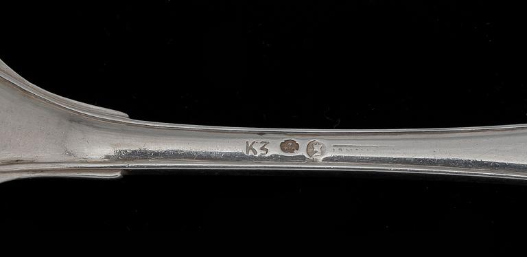 MATSKEDAR, 7 st, silver, bl a 1700-tal. Tot vikt 394 g.