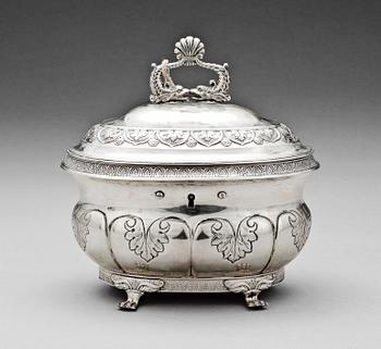 SOCKERSKRIN, silver, senempire, Carl Johan Forsberg, Skellefteå 1846. Vikt ca 600 gram.