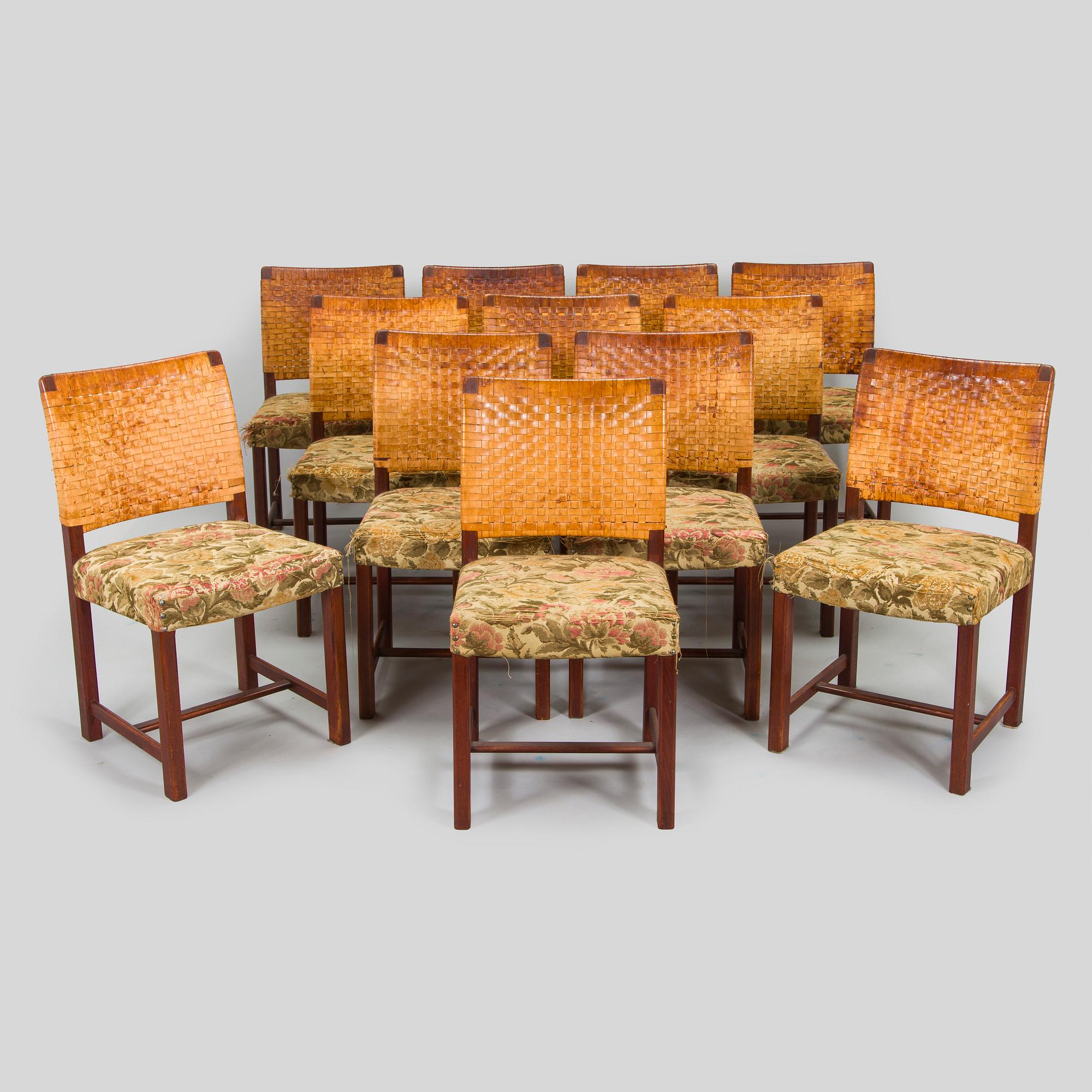 Carl Gustaf Hiort af Ornäs, a mid-20th-century 'Näyttely Senior' dining table and 12 chairs for HMN Huonekalu Nupponen.