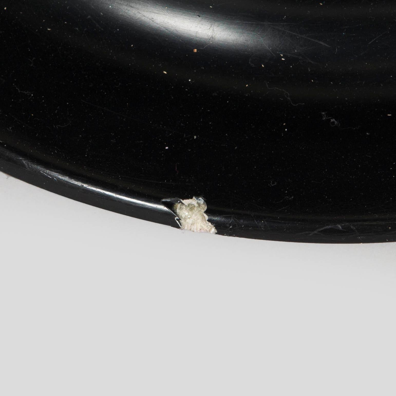 Yrjö Kukkapuro, pöytä, "Saturnus", tilaustyö, Haimi,  1970-luvun loppu.