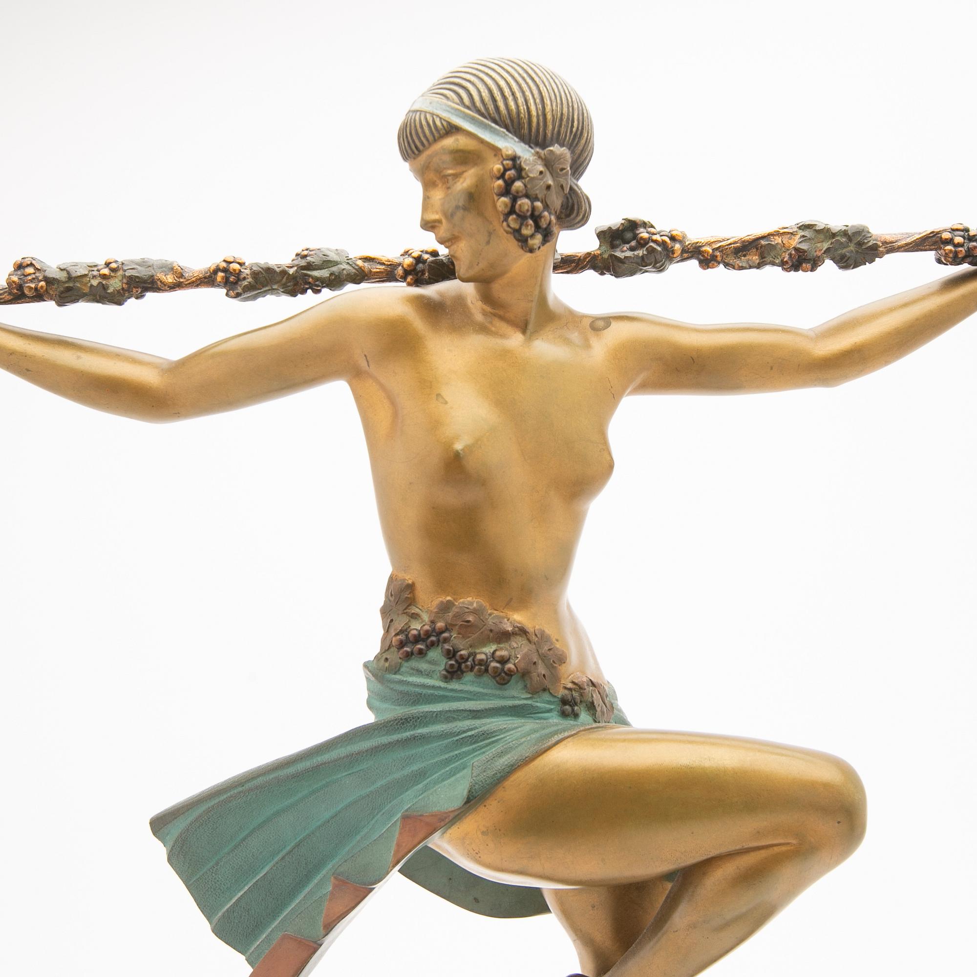 Sculpture, “La Danseuse au Thyrse”, after Pierre Le Faguays, 20th century.