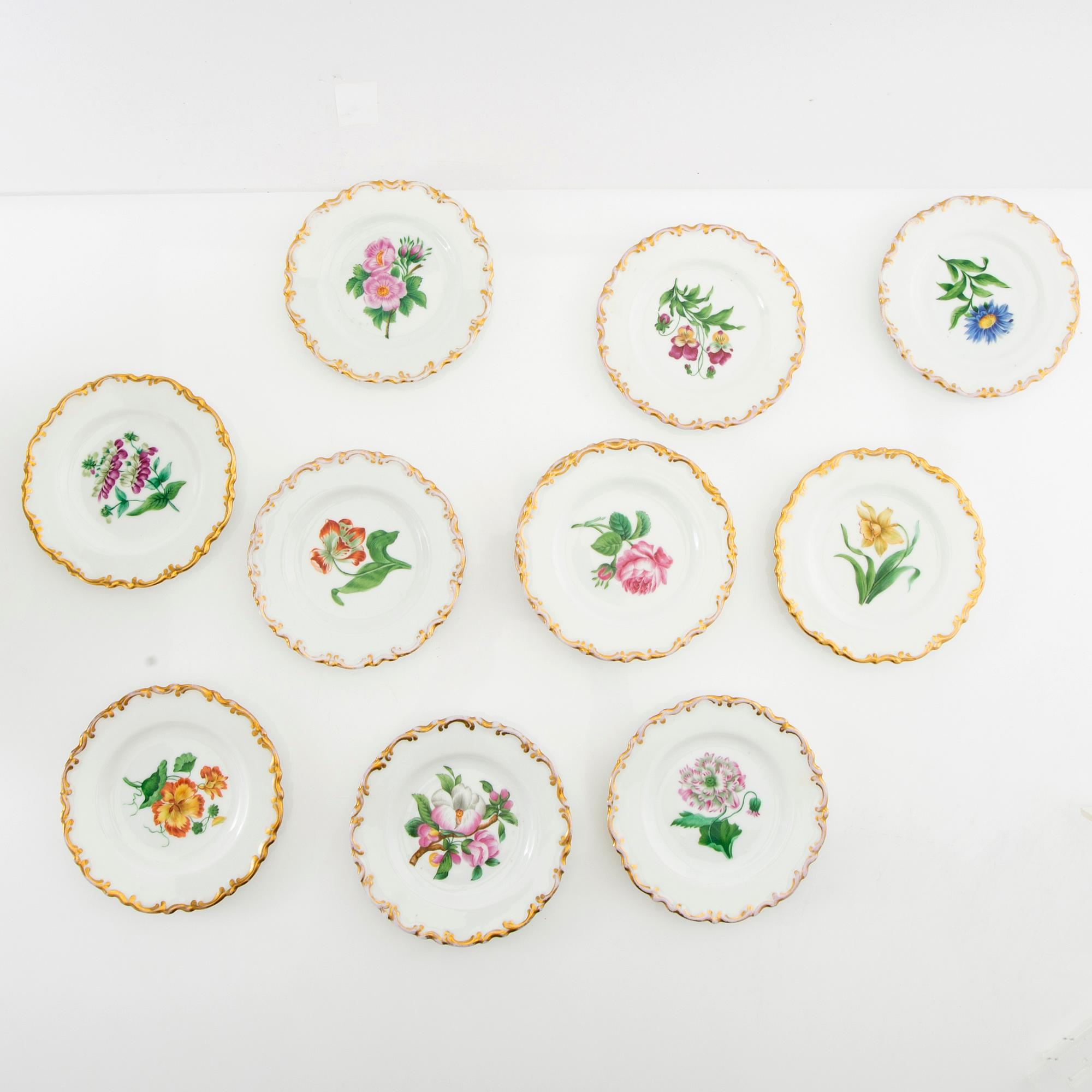 Side plates 30+11 pcs 19th century second half, porcelain.