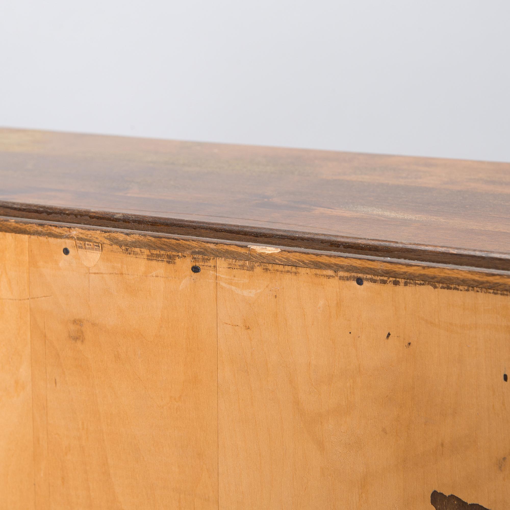 Aino Aalto, kirjahylly / kirjakaappi, 412/4  O.Y. Huonekalu- ja Rakennustyötehdas A.B. 1940-luku.