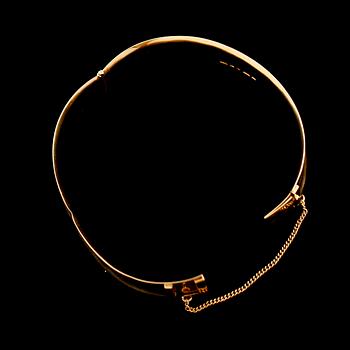 ARMBAND, 18 k guld, stel modell, total vikt ca 21 g.