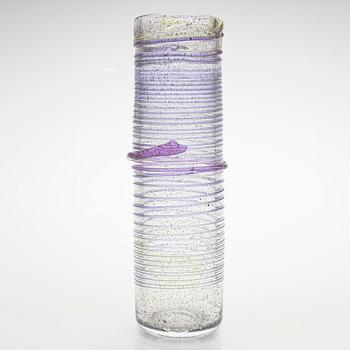 Tiina Nordström, konstglas, signerad Tiina Nordström, Iittala 1994.