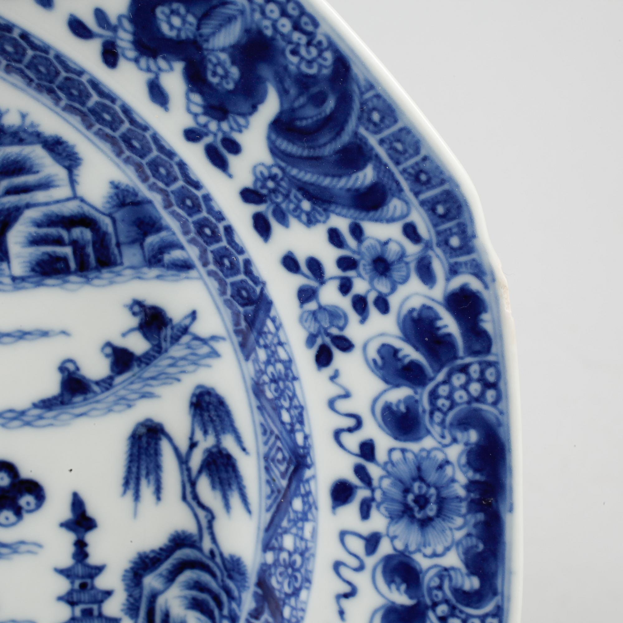 TALLRIKAR, 8 st, porslin, Kina, Qianlong, 1736-95.