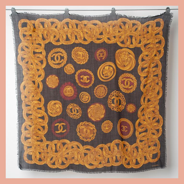 SCARF, Chanel.