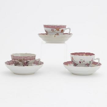 A set of three famille rose cups with saucers, Qing dynasty, Qianlong (1736-95).