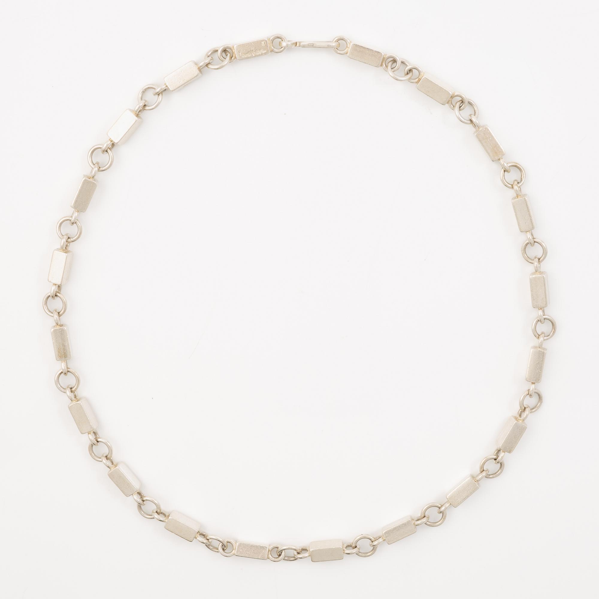Wiwen Nilsson, necklace, ring and stick chain, sterling silver.