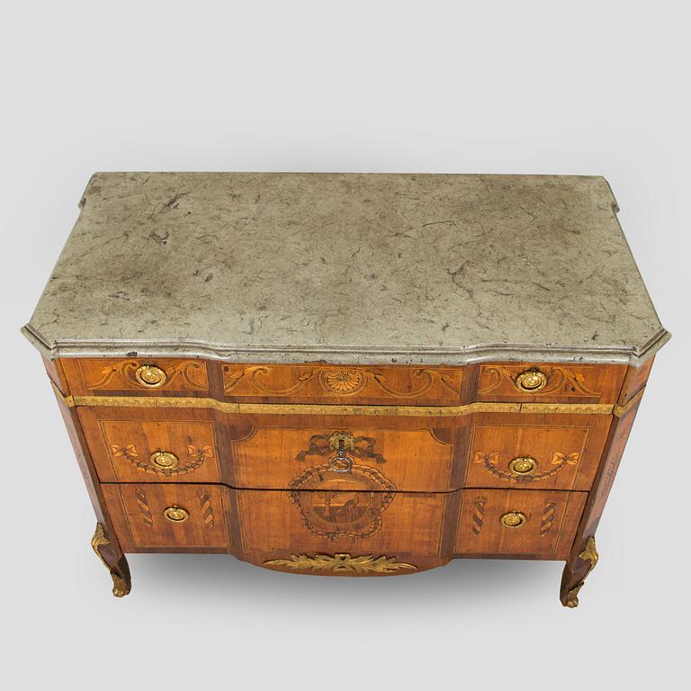 A Gustavian late 18th century commode attributed to J. Hultsten.