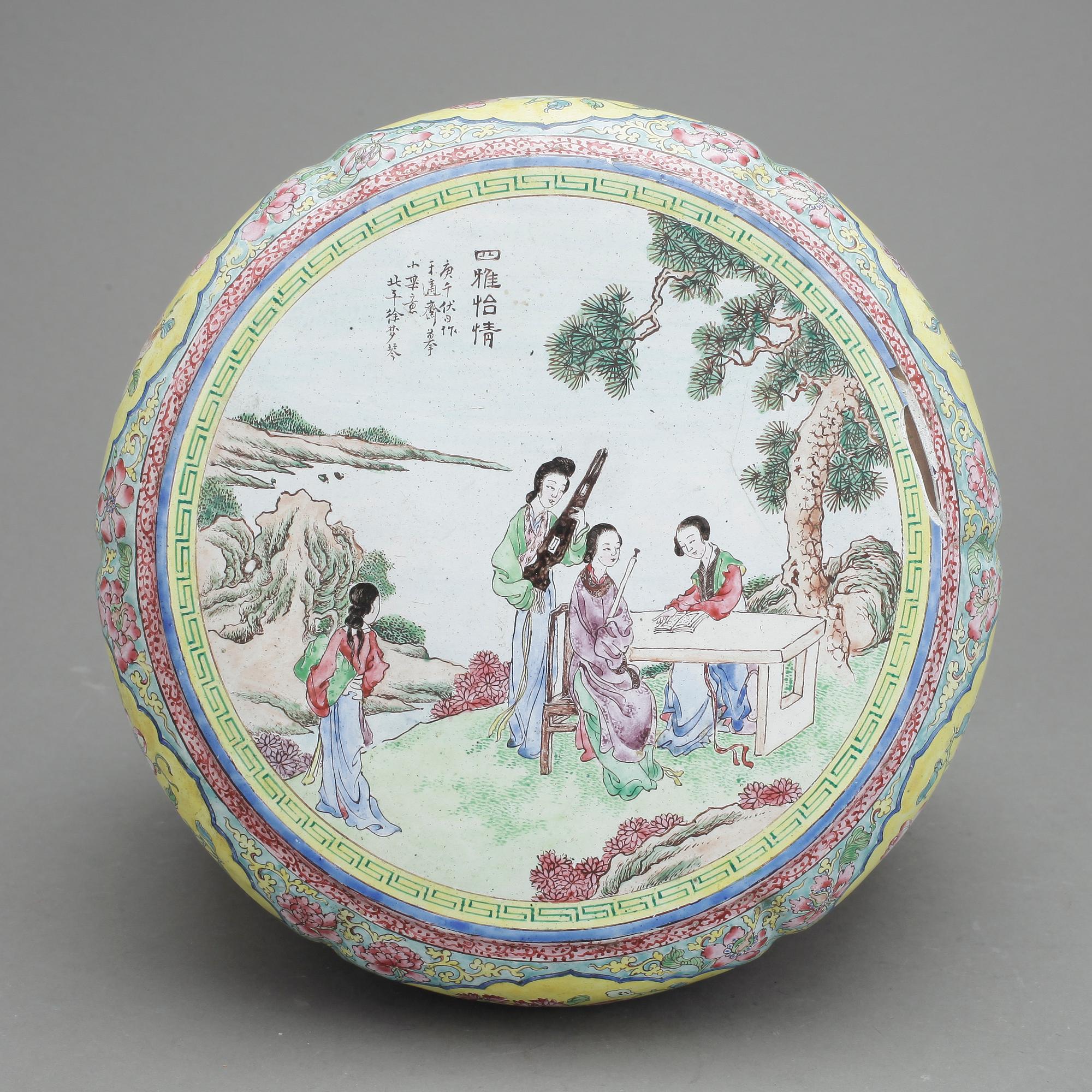 ASK med LOCK, cloisonne, Kina, Sen Qing dynasti.