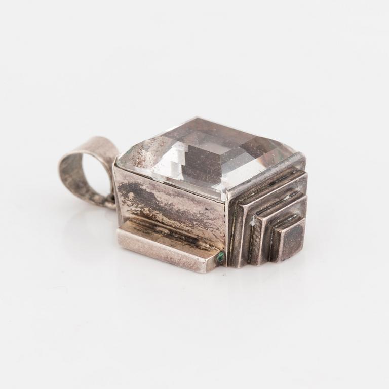 WIWEN NILSSON, a silver and rock crystal pendant from Lund, 1942.