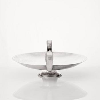 Atelier Borgila, a sterling silver bowl with handles, Stockholm 1930, designed by Erik Fleming.