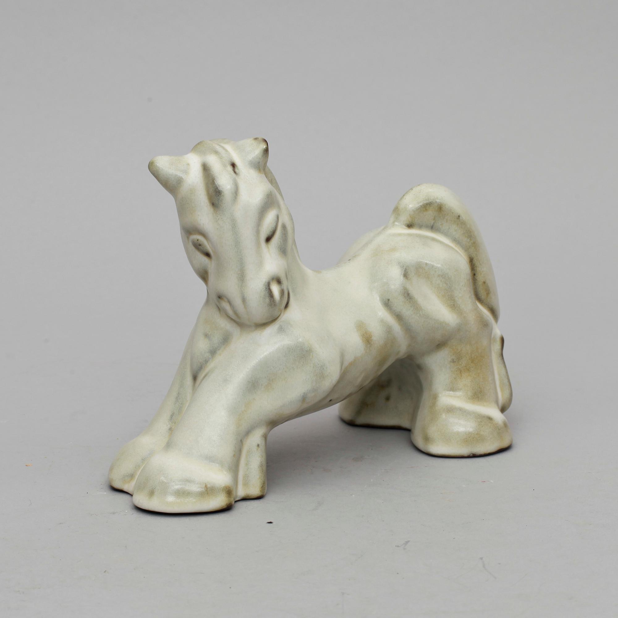 FIGURIN, lergods, Maggie Wibom, Gefle, sign.