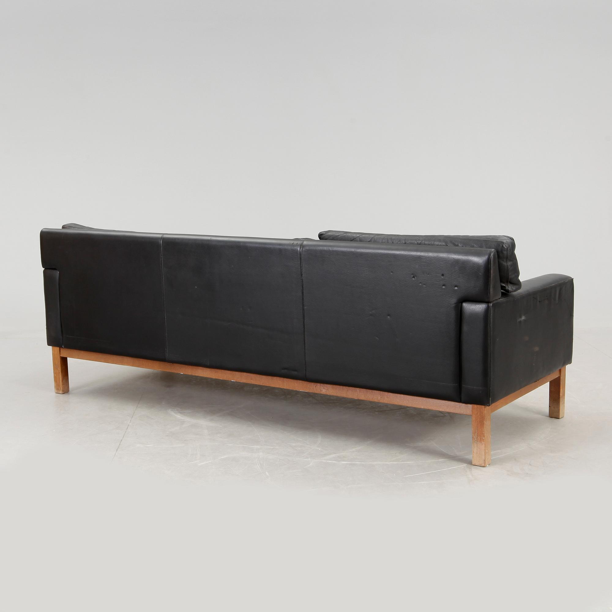 SOFFA samt FÅTÖLJ, 1960-tal.
