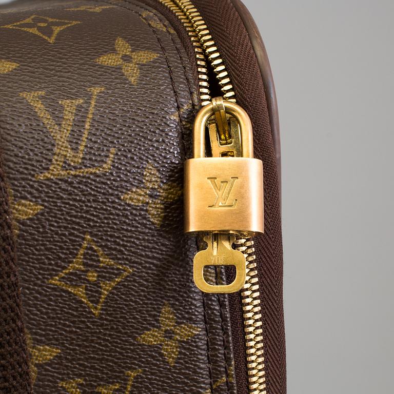 LOUIS VUITTON,  "Pégase 55", carry on suitcase on wheels.