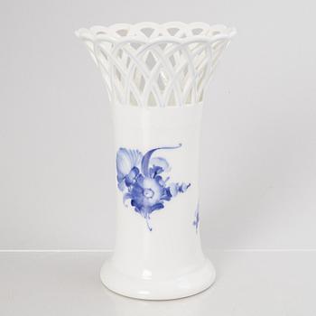 Service pieces, 13 pcs, porcelain, "Blue Fluted", Royal Copenhagen, Denmark.