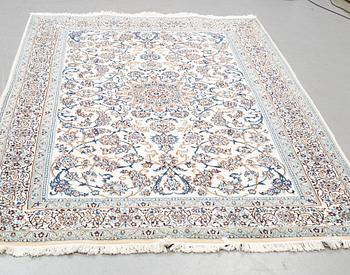 Carpet, Nain, ca 300 x 196 cm.