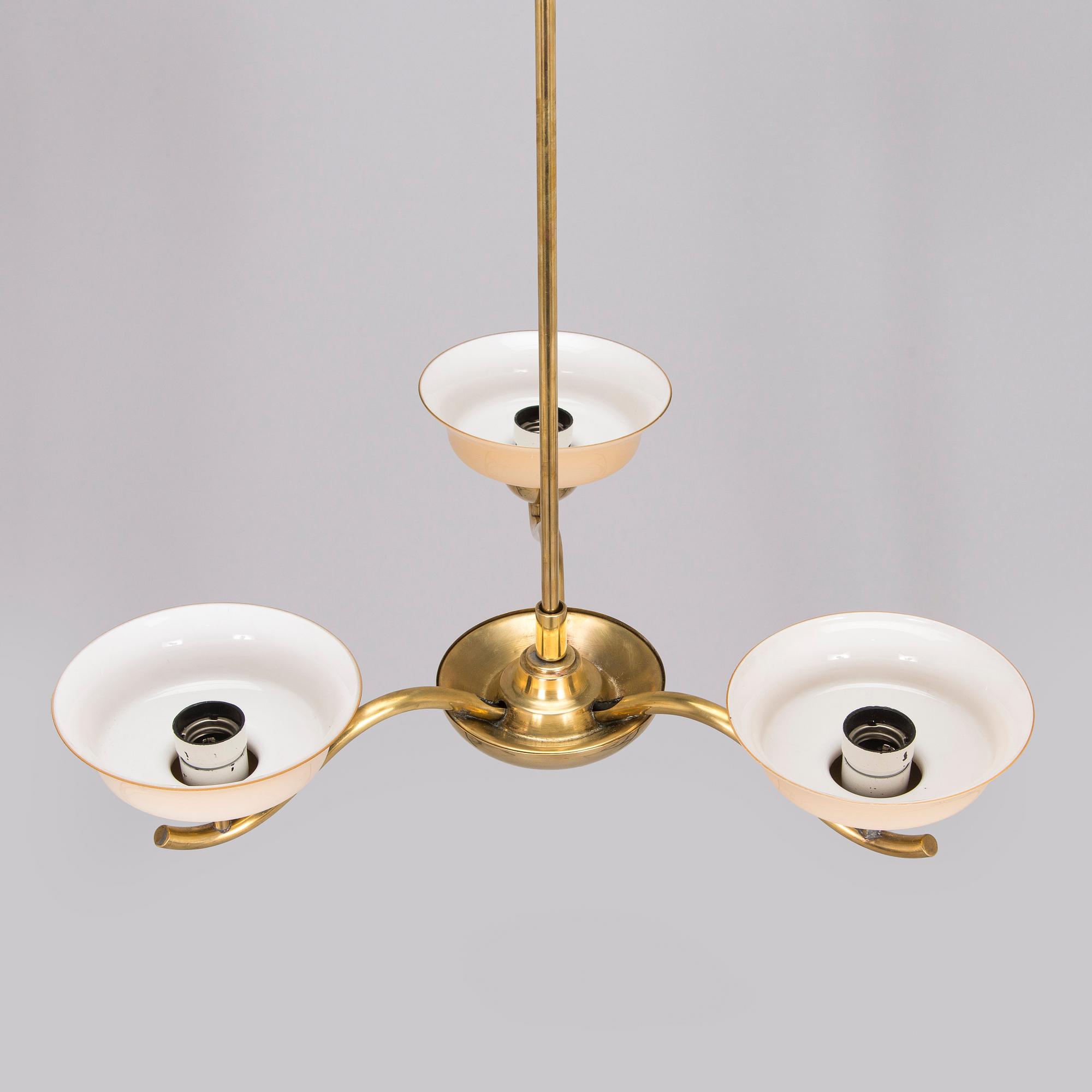 Paavo Tynell, taklampa modell 1411/3 Taito, 1930-tal.