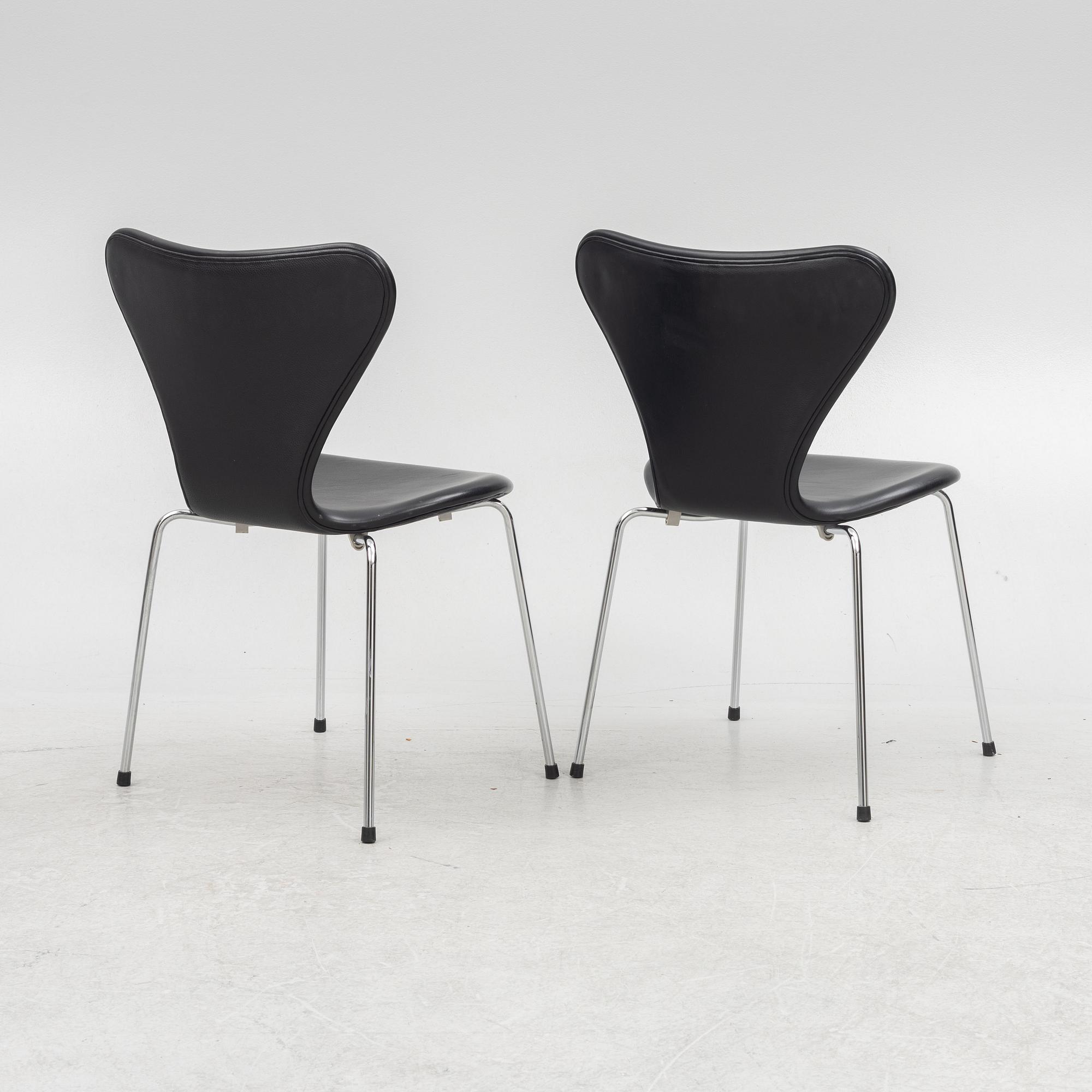 Arne Jacobsen, chairs, 6 pcs, "Serie 7", Fritz Hansen, Denmark, 2002.