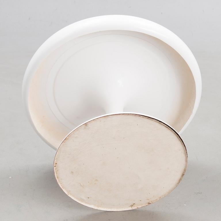 CHANTERELLE TABLE. Designed in 1966.  Manufactured by Artkeno for Asko Oy.