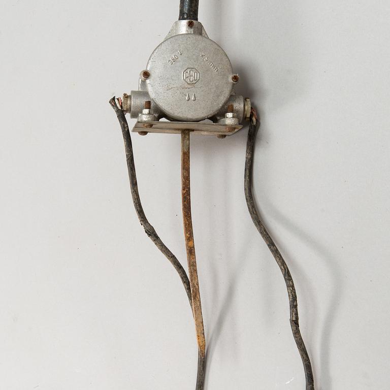 Puutarhavalaisimet 2 kpl, leimattu PSO, (Pohjoismainen Sähkö Oy) 1930-luku.