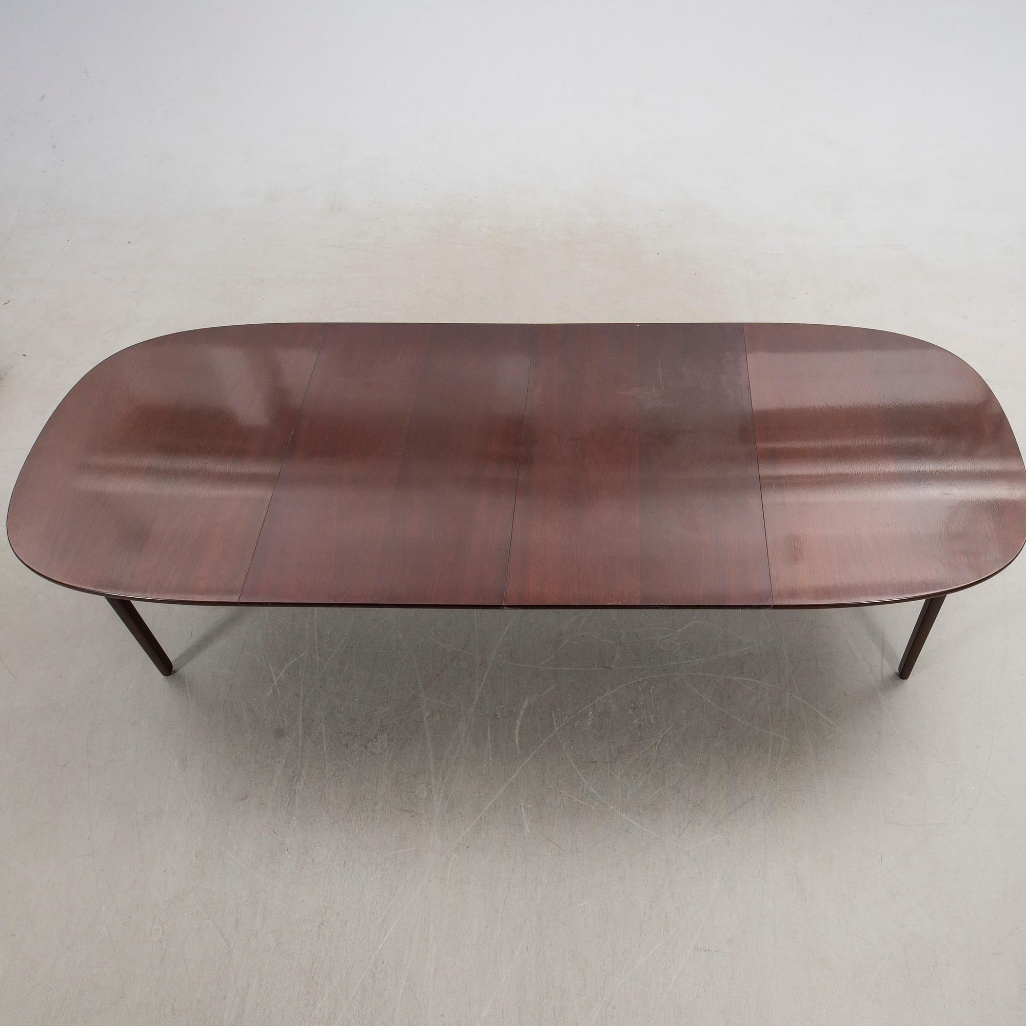 Ole Wanscher, Dining table, "Rungstedlund", for P Jeppesen, Denmark, 1960s.