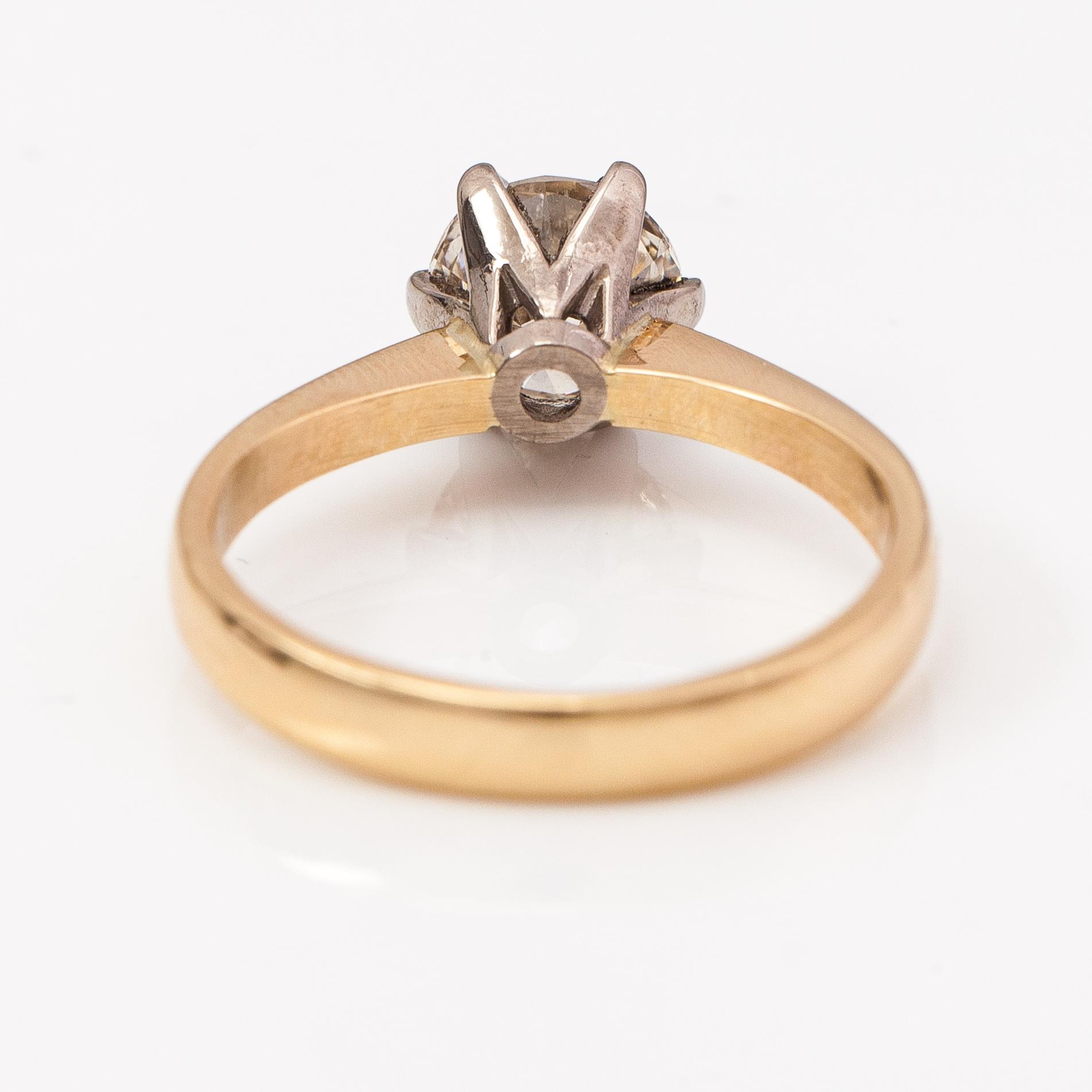 Ring, 14K guld, diamant ca 1.25 ct. GIA-certifikat.
