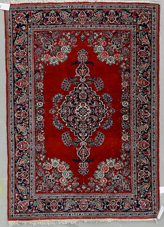 MATTA, old/semiantik Ghom. Ca 153x106 cm.