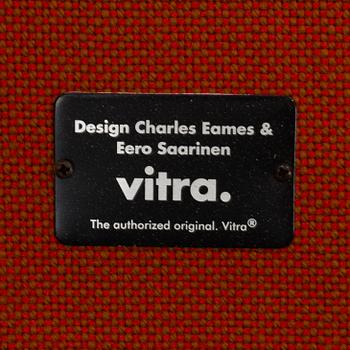 CHARLES EAMES & EERO SAARINEN, karmstolar, ett par, "Organic Chair", Vitra.