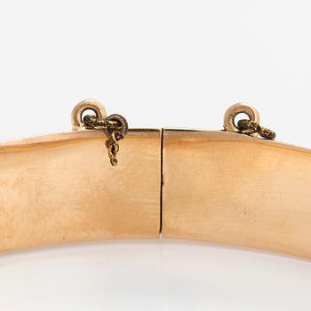 A 14K gold bangle. Westerback, Helsinki 1953.