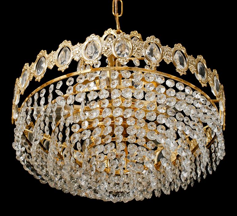 TAKLAMPA, 1900-talets mitt. Höjd 30 cm.