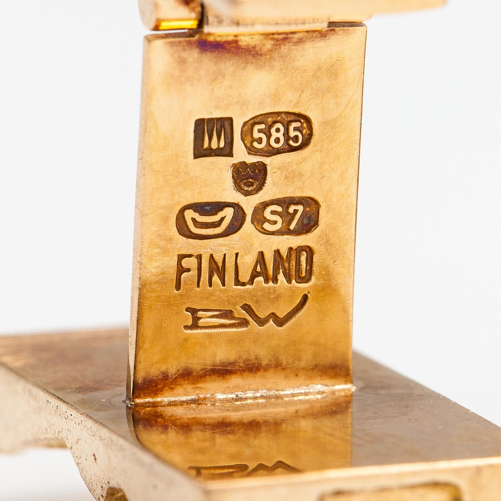 Björn Weckström, A pair of 14K gold cufflinks "Gold rya". Lapponia 1971.