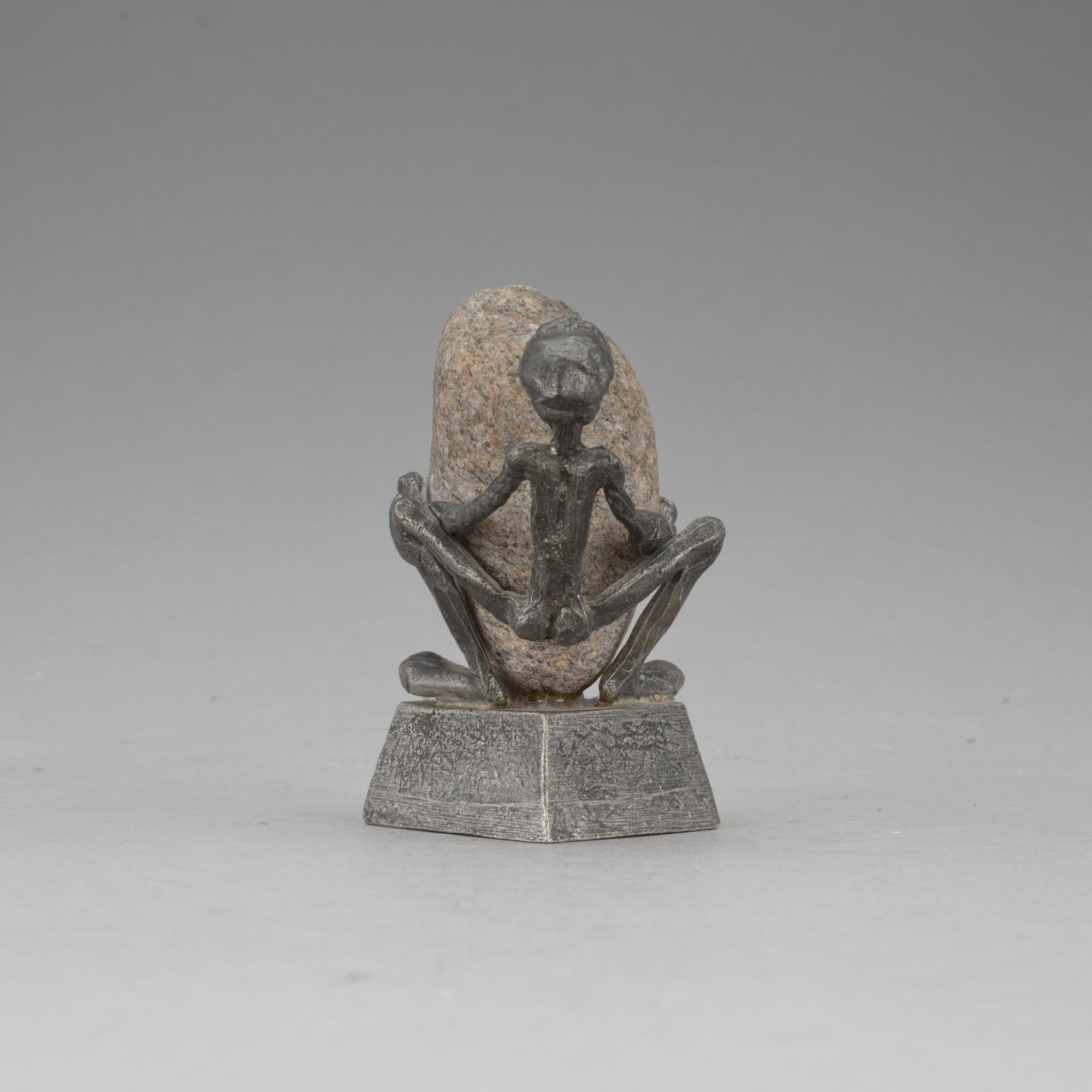 HENRY GUSTAFSSON, skulptur "Lyftet" signerad.