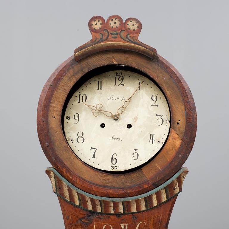 GOLVUR, allmoge, 1800-talets första hälft, bär datering 1846.