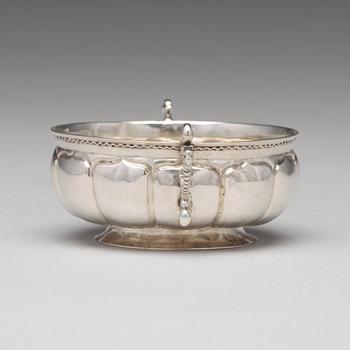 A Swedish 18th century silver brandy-bowl, mark of Anders Hafrin 1727 (Gothenberg).