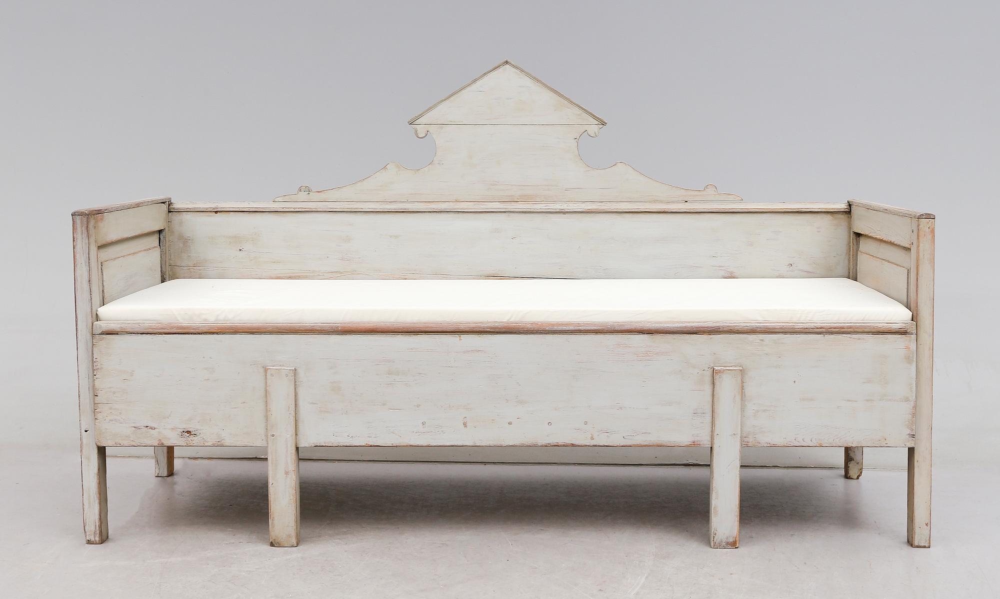 SOFFA, 1800-talets mitt.