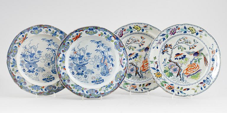TALLRIKAR, 4 st (2+2), ironstone, 2 märkta Mason`s, England, 1800-talets mitt.