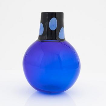 Gunnel Sahlin, a glass vase, Kosta Boda, Sweden.