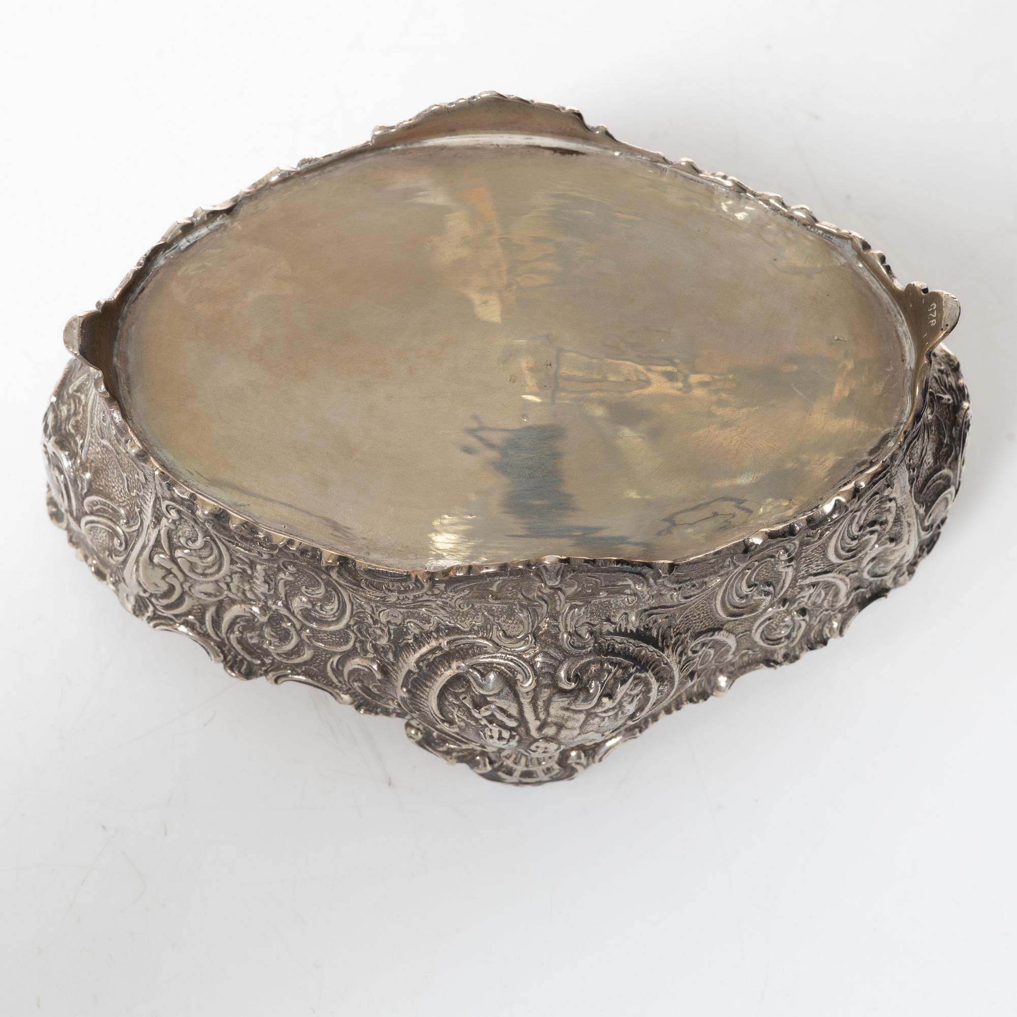 Jardinière, sterling silver, Rococo style, 20th century.
