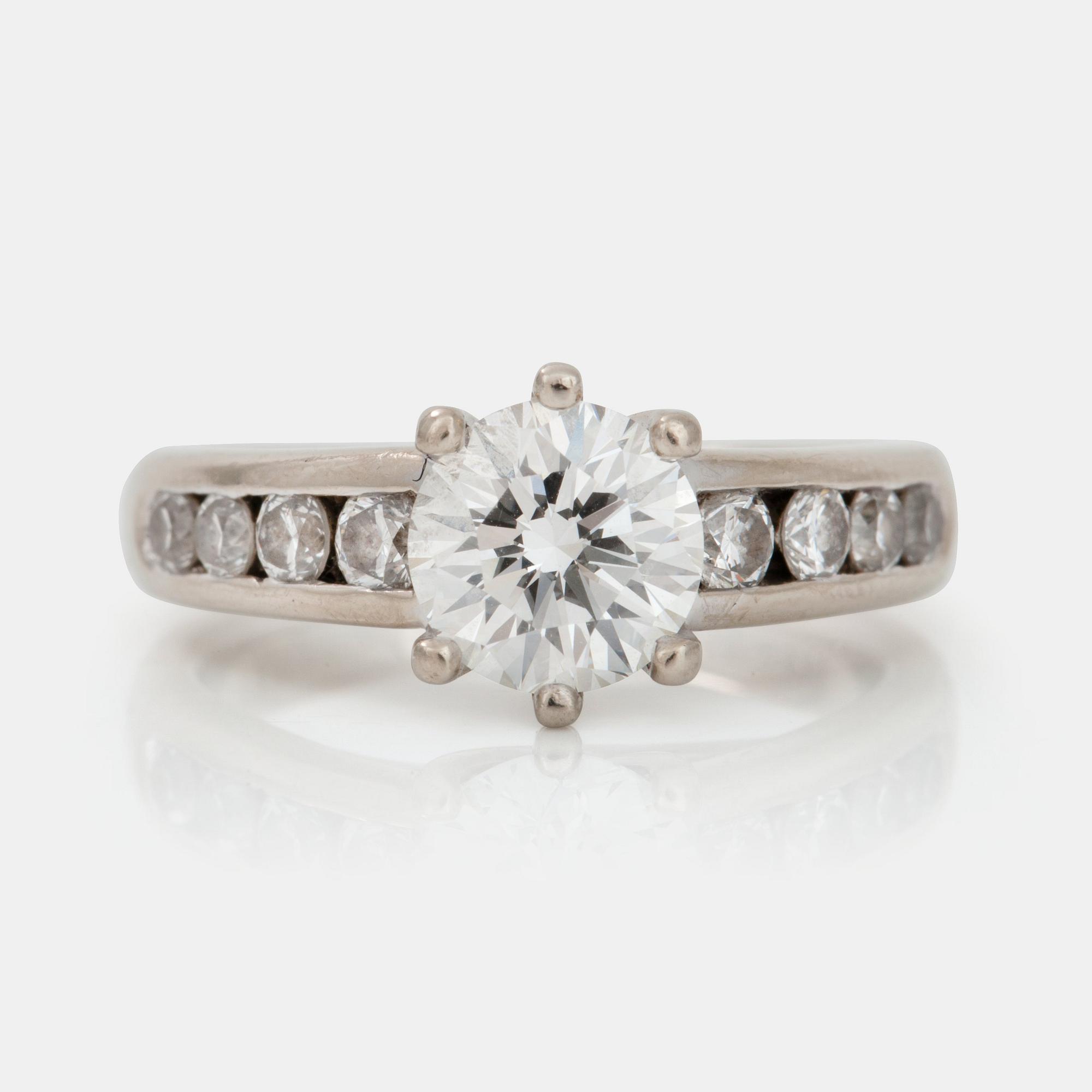 A brilliant-cut diamond, circa 1.50 cts, H/VVS, ring.